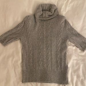 Cashmere turtleneck grey sweater